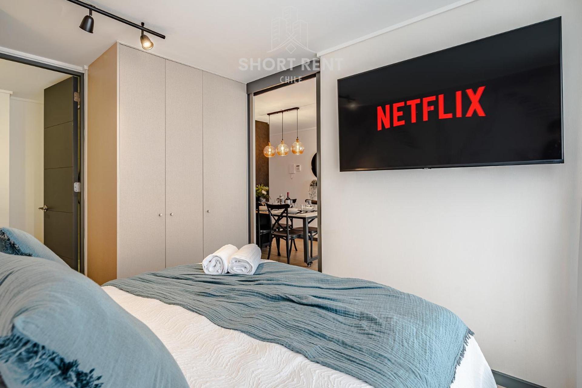 Apartamento Csn2 Ac, 3 Blocks From Moneda Metro Station, And Luxurious